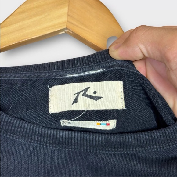 Vintage Rusty Sweatshirt Women’s M UK 10 Black Heavyweight Pixel Tiger San Diego - Picture 4 of 10